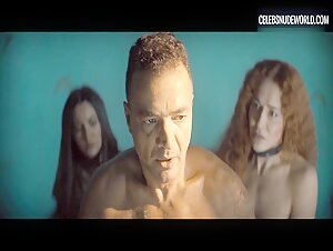 Jamaica Vaughan and Ivana Baquero show full nudity with butt and bush exposed in a steamy scene from Spartacus: House of Ashur (2025).