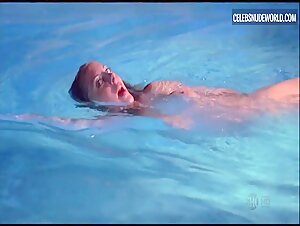 Eva Amurri bares her breasts and butt in a seductive nude scene from Californication (2007-2014)