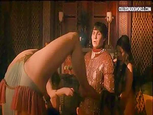Pixie Le Knot Brothel Scene in Game of Thrones (2011)