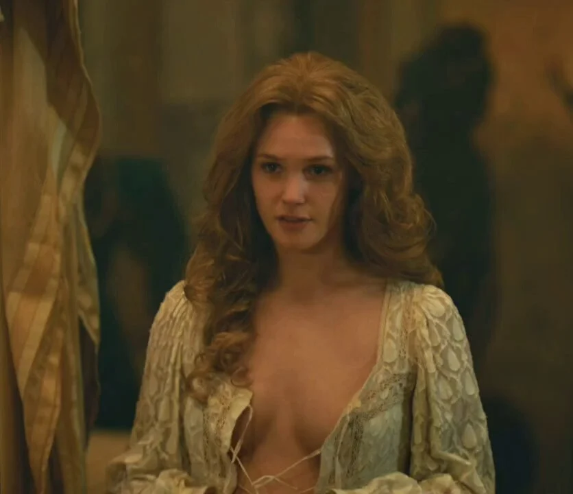 Sai Bennett bares all in a passionate sex scene from El Turco (2025)
